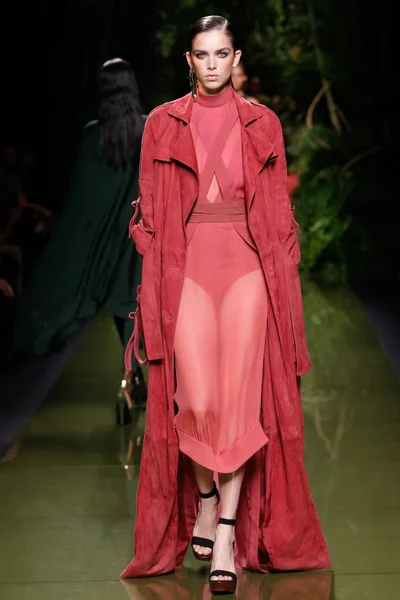 Look 53